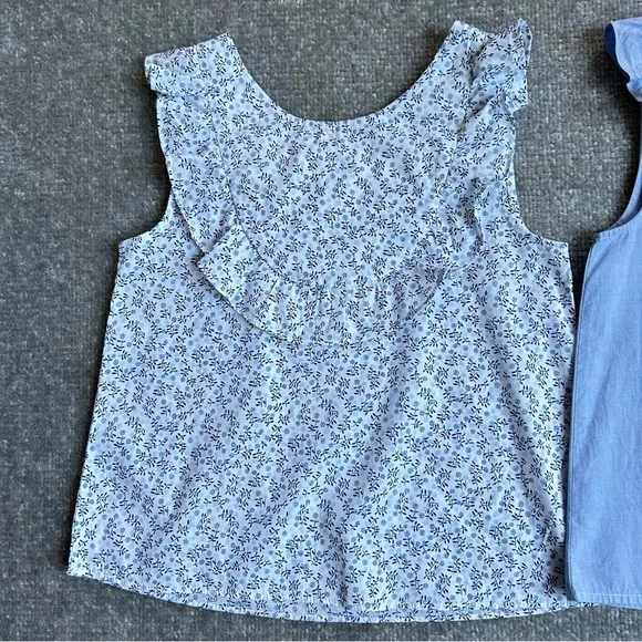 Jacadi Paris Bundle of 2 Blue And Floral Sleeveless Ruffled Tops, Size 8A - Picture 4 of 11